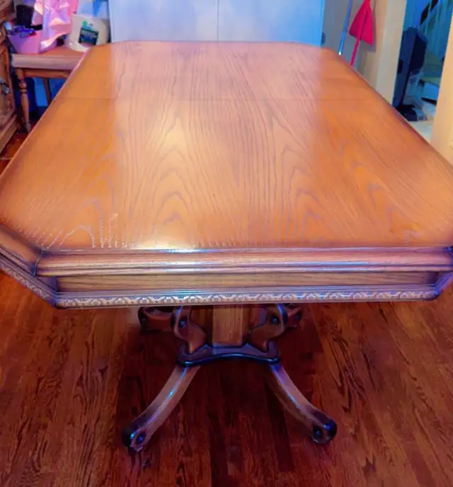 Free delivery used Wooden Dining Table with 4 chairs - Photo 5