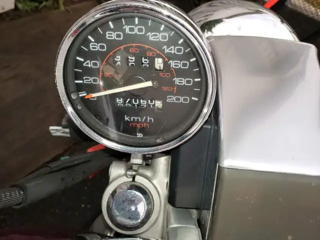 Honda 750 shadow 1983-85 - Photo 6