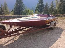 Very fast river jetboat located south of Revelstoke bc