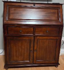 COMPUTER OFFICE DESK