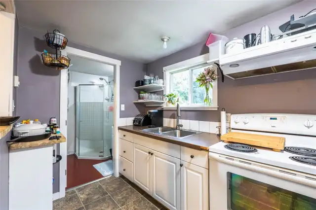 Cozy 1-Bedroom Cottage in Quiet Uphill – Steps to Parks & Trails - Photo 6