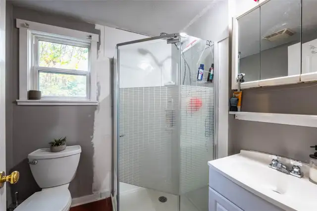 Cozy 1-Bedroom Cottage in Quiet Uphill – Steps to Parks & Trails - Photo 9