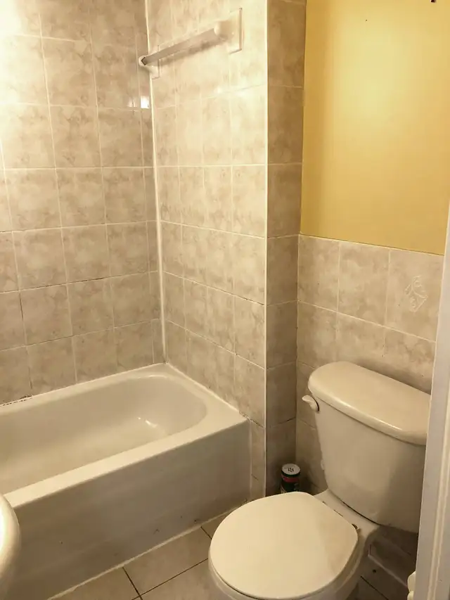 One-Bedroom Private Basement Apartment with Separate Entrance - Photo 9