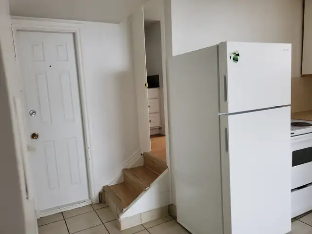 Two Bedroom, 1 Bathroom Basement Suite in Downtown Vernon - Photo 4