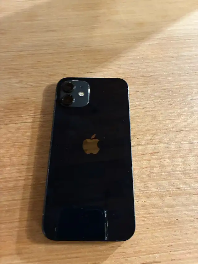 IPhone 12 128gb Black - Photo 2