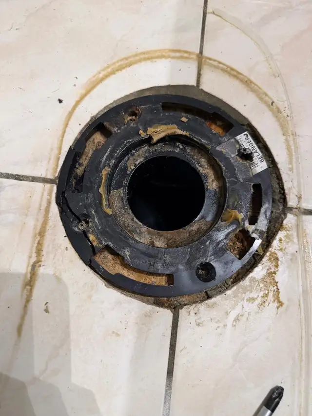 Plumber Plumber - Photo 2