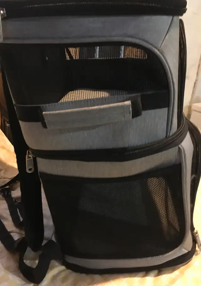 Cat carrier back pack - Photo 4