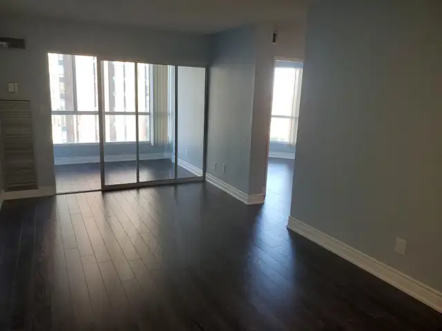 2 Bedroom Condo @ 145 Hillcrest Ave, Mississauga for Rent - Photo 6