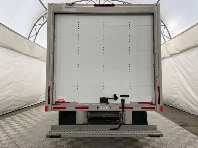 2024 Ford E-Series Cutaway - Photo 5