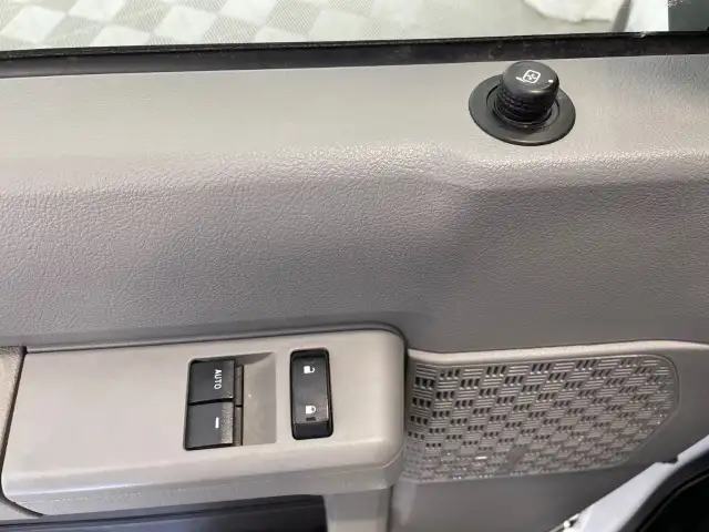 2024 Ford E-Series Cutaway - Photo 16