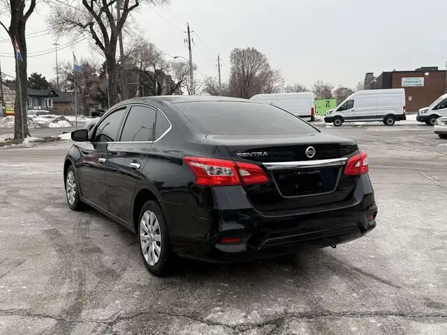 2019 Nissan Sentra NO ACCIDENTS l 1.8L l FWD l Eco l Bluetooth l - Photo 4
