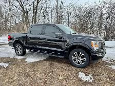 2022 Ford F-150 FX4 4WD Crew 5.5 Box ONE OWNER | CLEANC CARFAX - Photo 3