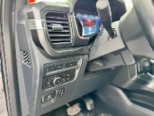 2022 Ford F-150 FX4 4WD Crew 5.5 Box ONE OWNER | CLEANC CARFAX - Photo 7