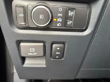 2022 Ford F-150 FX4 4WD Crew 5.5 Box ONE OWNER | CLEANC CARFAX - Photo 8