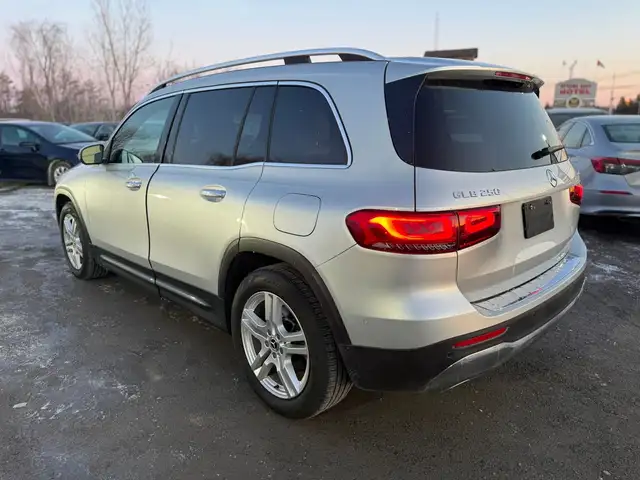 2021 Mercedes-Benz GLB 250 4MATIC SUV AWD - Photo 4