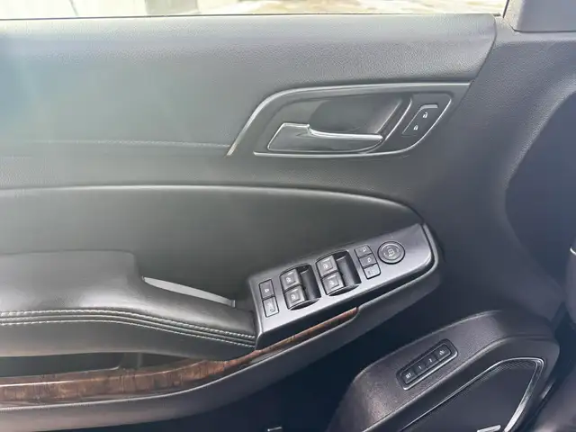 2015 Chevrolet Tahoe LT - Photo 18