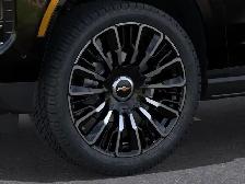 2026 Chevrolet Tahoe - Photo 9