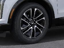 2026 Cadillac OPTIQ - Photo 9