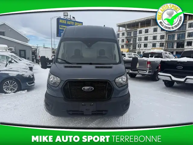 Ford Transit T-250 EL PA toit surélevé 148 po PNBV de 9 070 lb 2 - Photo 2