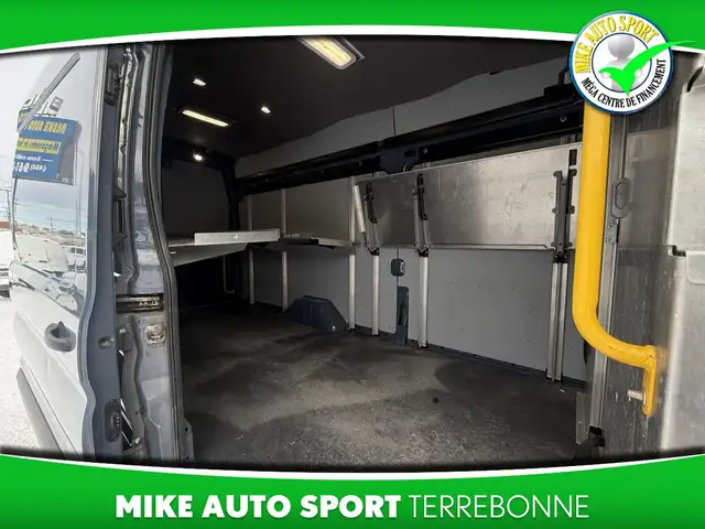 Ford Transit T-250 EL PA toit surélevé 148 po PNBV de 9 070 lb 2 - Photo 8