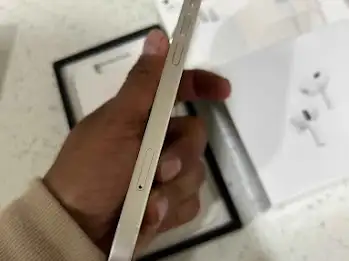 iPhone 13 256gb White Airpods/Adapter/Delivery - Photo 4