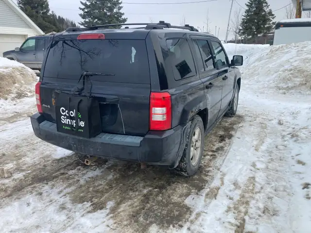 Jeep Patriot - Photo 3