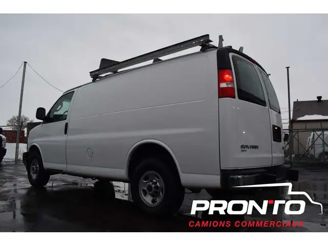 2017 GMC Savana Cargo Van 2500  4.8L V8  FULL RACK  Hitch - Photo 5