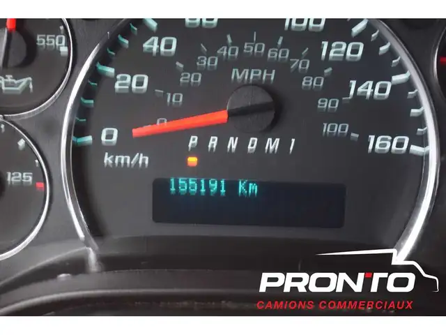 2017 GMC Savana Cargo Van 2500  4.8L V8  FULL RACK  Hitch - Photo 19
