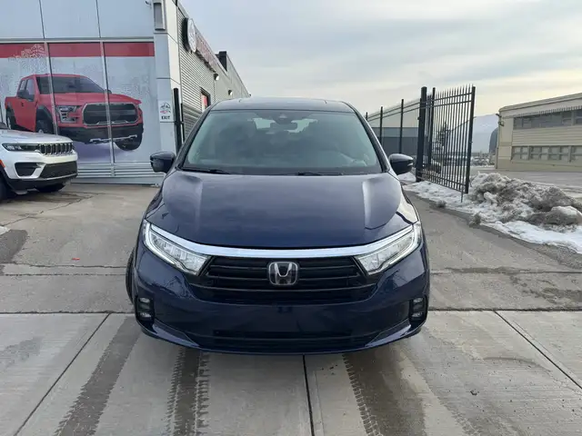 2022 Honda Odyssey EX-L - Photo 2