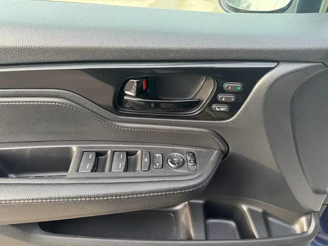 2022 Honda Odyssey EX-L - Photo 14