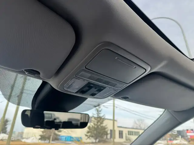 2022 Honda Odyssey EX-L - Photo 15