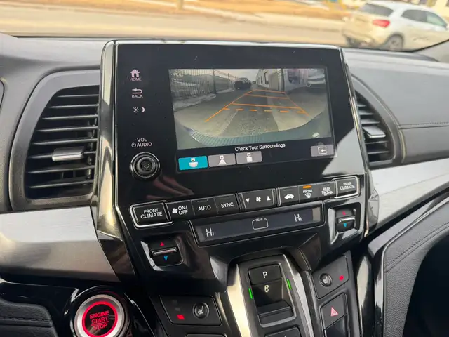 2022 Honda Odyssey EX-L - Photo 18
