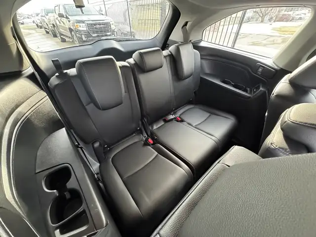 2022 Honda Odyssey EX-L - Photo 22