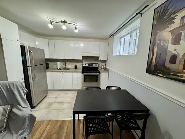 3 1/2 meublé tout inclus location temporaire de 1mois à 1an - Photo 3