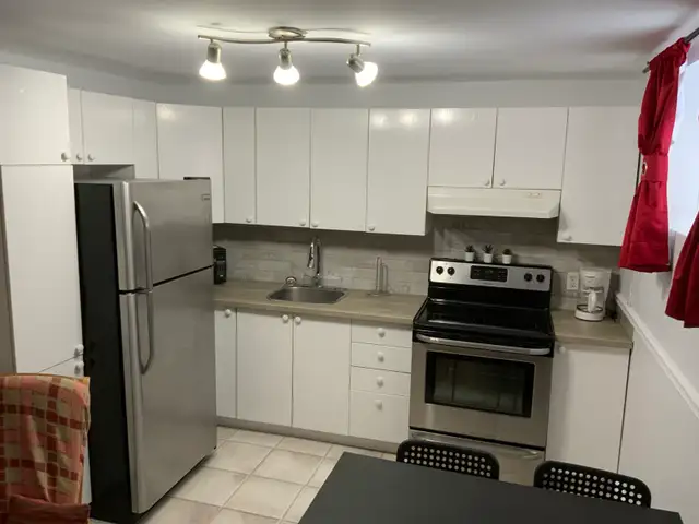 3 1/2 meublé tout inclus location temporaire de 1mois à 1an - Photo 5