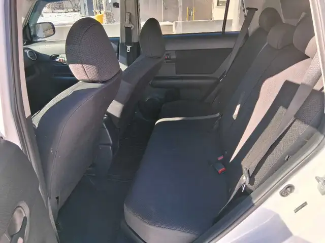 2009 Scion XB - Photo 9