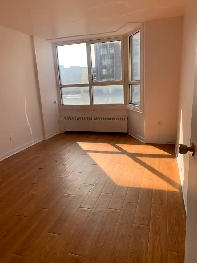 Chambre à louer room for rent downtown