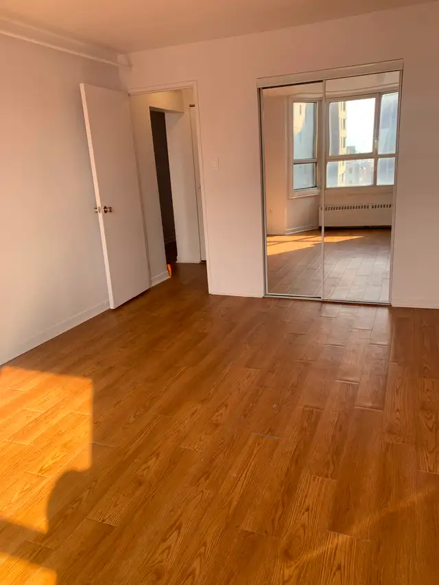 Chambre à louer room for rent downtown - Photo 2