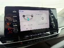 2022 Toyota Sienna LE 8-Passenger - Photo 17