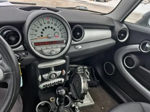 2008 MINI Cooper - Photo 15
