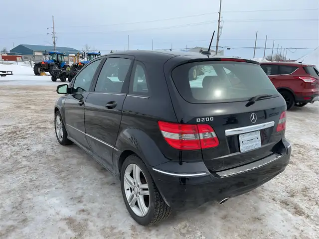 2011 Mercedes-Benz B-Class - Photo 3