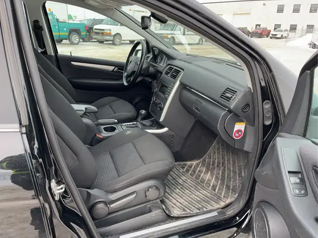 2011 Mercedes-Benz B-Class - Photo 18