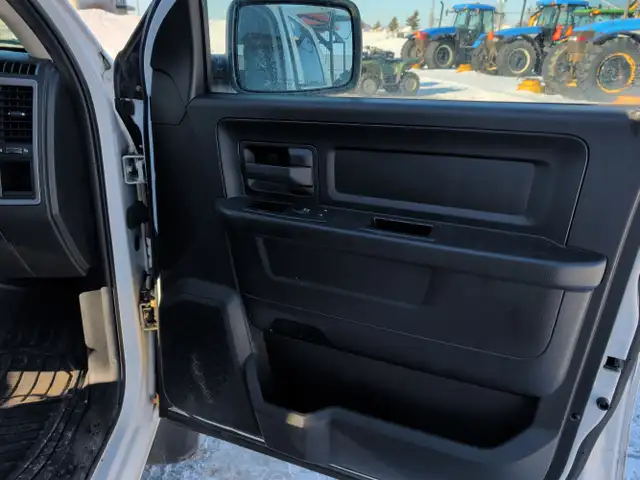 2014 Ram 1500 - Photo 24