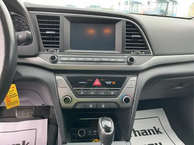2017 HYUNDAI ELANTRA SE - Photo 16