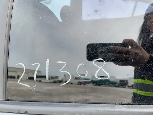 2017 HYUNDAI ELANTRA SE - Photo 30