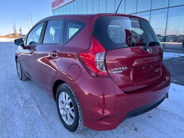 2017 Nissan Versa Note SR 1.6 • Heated Seats - Photo 4