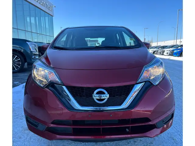 2017 Nissan Versa Note SR 1.6 • Heated Seats - Photo 10