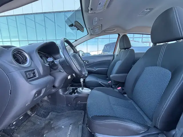 2017 Nissan Versa Note SR 1.6 • Heated Seats - Photo 12