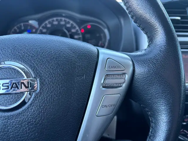 2017 Nissan Versa Note SR 1.6 • Heated Seats - Photo 17