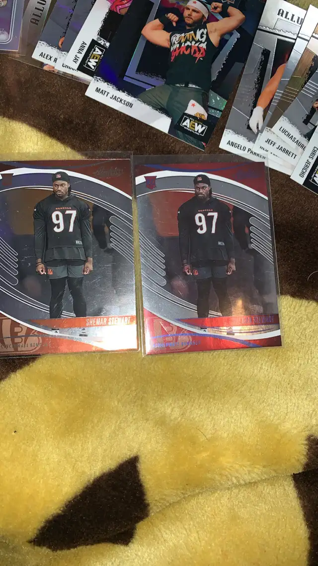 Card Collection $100 - Photo 7